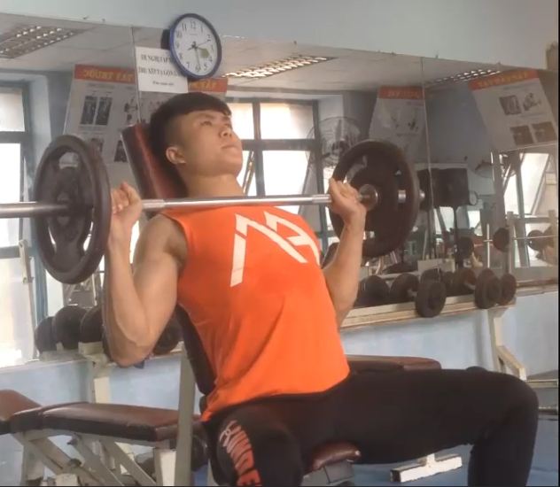 gymhealth seated presses giúp cho nam gầy tăng cân, tăng cơ để cơ vai phát triển to và nét tự nhiên